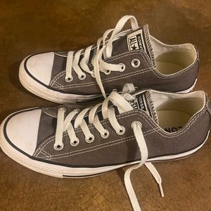 Converse shoes EUC worn only a couple times. Smoke free pet free home. No stains